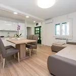 Amazing In With Sauna Sibenik
