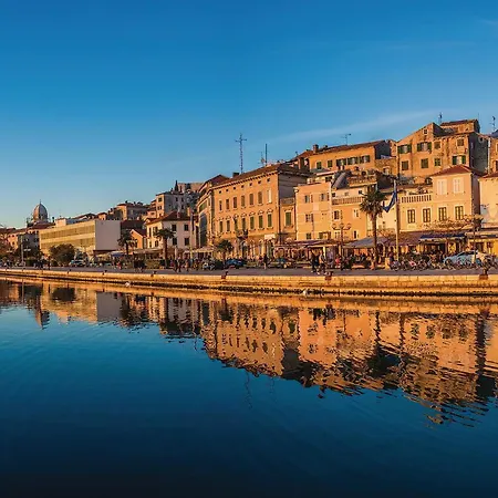 Beautiful In With Kitchen Sibenik